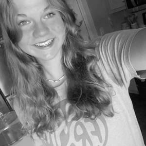 Meet your Posher, Caitlyn